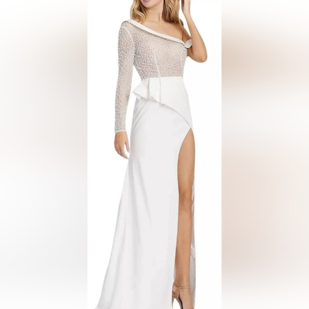Mac Duggal One Shoulder Beaded Embellished High Slit White Gown 11126 US 2 NWOT